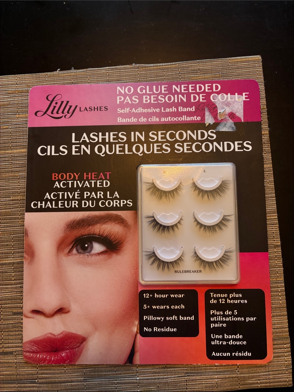 Lilly Lashes No Glue Needed Black Self-Adhesive Lash Set